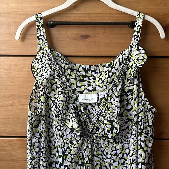 NWOT! Avenue Print Camisole Ruffle Tank / 18/20 - Picture 6 of 16